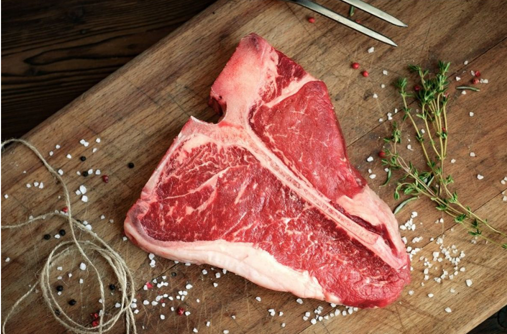 T-bone Steak - T-Bone Mature - 45 days+ 1st Class - 1kg